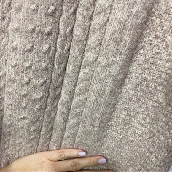NWT-Max Studio Oatmeal Cable Knit Sweater M - Picture 8 of 12